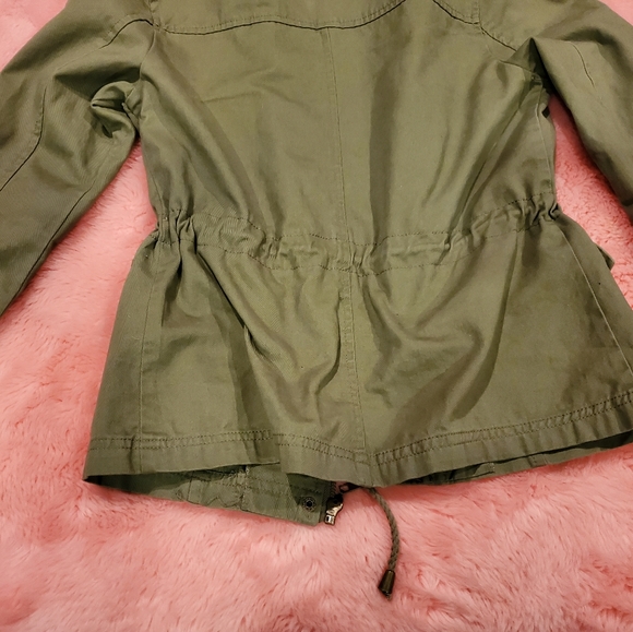 Military green sinch waist jacket - Picture 12 of 15